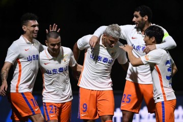  曼城替补奇兵改写生死战  