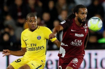  尼斯新援前锋首秀破门，法甲黑马连胜引关注  