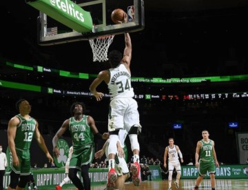  塔图姆绝杀助绿军登顶东部  